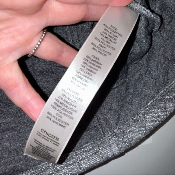 Chico’s Zenergy Quilted Zipper Front Sleeveless Vest Chicos - Picture 4 of 6